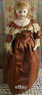 Antique 23 C1875 Closed Mouth Marked FG Fashion Poupee Peau withLovely Old Outfit