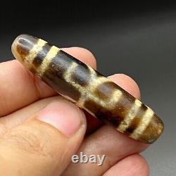 Antique Old Indo Tibetan Himalayan Dzi Agate Bead Amulet in good Condition