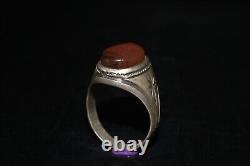 Antique Old Vintage Near Eastern Silver Hakik Carnelian Ring in Good Condition