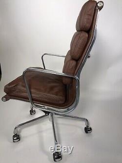 HERMAN MILLER EAMES ALUMINUM GROUP EXECUTIVE LEATHER VINTAGE NEWithOLD STOCK