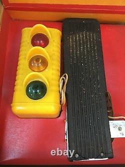 NOS Vintage TRAFFIC GUIDE Light for your Car Truck Stop Antique NEW OLD STOCK