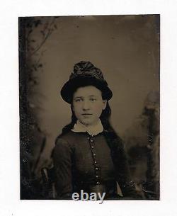 OLD VINTAGE ANTIQUE TINTYPE PHOTO of BEAUTIFUL YOUNG TEEN GIRL with LONG DARK HAIR
