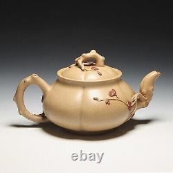 OldZiSha-Rare China Yixing Zisha Old 700cc Plum Teapot By Master Wu ChunGen