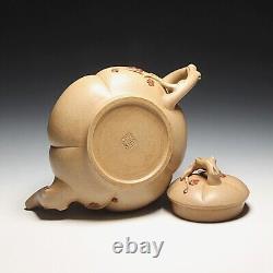 OldZiSha-Rare China Yixing Zisha Old 700cc Plum Teapot By Master Wu ChunGen