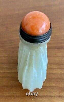 Old Chinese White Jade Snuff Bottle