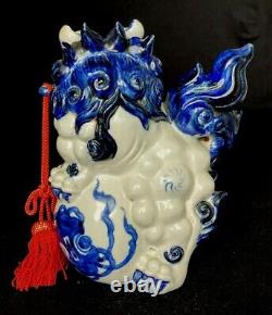 Old Vintage/Antique Chinese/Japanese Blue on White Foo Dog