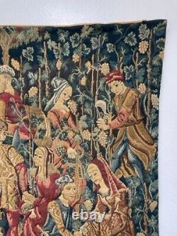 Old Vintage wall hanging Tapestry 31x46 in a good condition