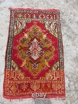 Turkish small carpet for hanging, old rug to frame, vintage rugs, antique rugs