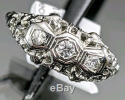 Vintage 18kt White Gold Art Deco Old 3 Stone Diamond Filigree Antique Ring NICE
