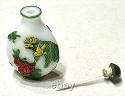 Vintage Antique Chinese Porcelain Bird Flower DecorationPerfume Snuff Bottle Old