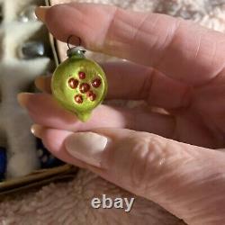 Vintage Tiny Tiny Xmas Ornaments SHACKMAN N. Y. 1950 Japan 24 Perfect Vintage Set
