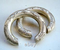 Vintage antique tribal old silver bracelet bangle cuff fish design handmade