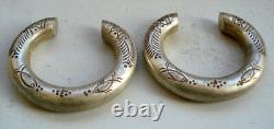 Vintage antique tribal old silver bracelet bangle cuff fish design handmade