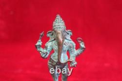 Ancienne statue en laiton et cuivre du Seigneur Ganesha, objet de décoration ancien et collectionnable Ph-79