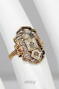 Antique Années 1920. 33ct Old Mine Cut Diamond 14k Yellow Gold Filigree Ring