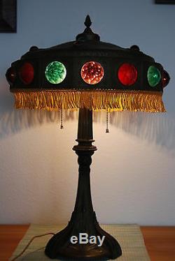 Art Nouveau Déco Antique Arts Anciens Jeweled Verre Et Artisanat Vintage Lampe De Table
