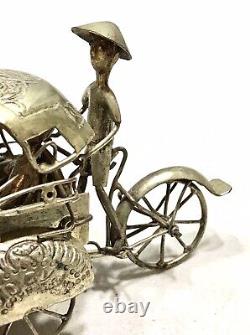Art chinois ancien de qualité avec figurine de rickshaw de Yogya et statue de bureau en Chine vintage