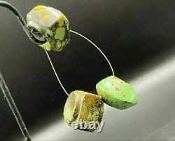 Bijoux anciens, antiques et vintage de l'ère grecque bactrienne avec pendentif en perles de turquoise