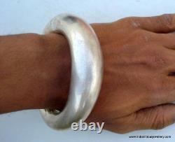 Bracelet Bangle en argent ancien tribal vintage de l'Inde