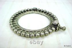 Bracelet de tribu ancien en argent, vintage, antique, bijoux traditionnels.