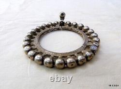 Bracelet vintage en argent antique, ancien, tribal, traditionnel.