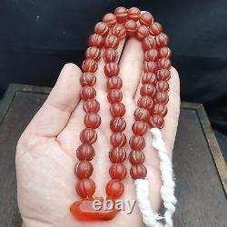 Collier tibétain ancien en cornaline indo-tibétaine, perles anciennes et vintage