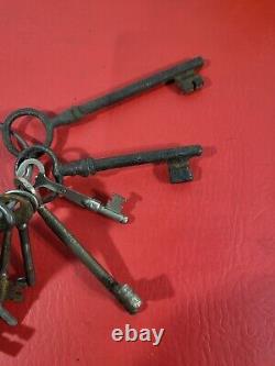 Lot 85 Vintage Ancien Skeleton Keys Door Dresser Cabinet Locks Artisanat