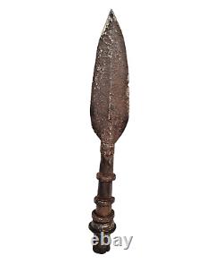 Rare antique lance en fer forgé à la main de l'époque Mughal des années 1800