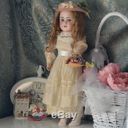 Simon Et Halbig Antique Doll Procelaine Mold 550 Sleepy Eyes Old Dress