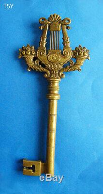Skeleton Key Énorme 10 Brass Vintage Old Key Plus Exotiques Antique Keys ICI