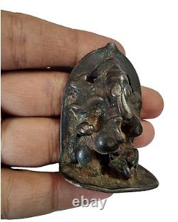 Statue / Figure rare de Ganesha en cuivre antique, vintage et ancienne des années 1800.