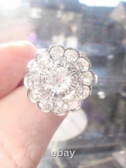 Stupéfiant French Edwardian Art Deco Platinum Old Cut Diamond 1.40ct Cluster Ring