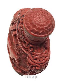 Vintage Antique Chinese Cinnabar Main Sculptée Laque Parfum Snuff Bouteille Vieux