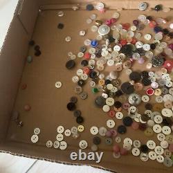 Vintage Collecte Lot Mixee D'anciens Buttons Antiques